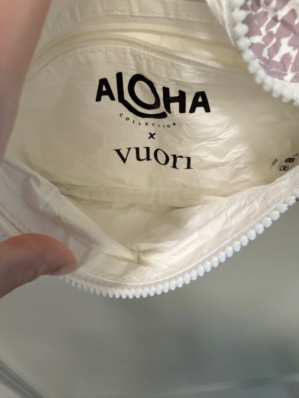 Aloha Mini Hip Pack by Vuori - Picture 5 of 7